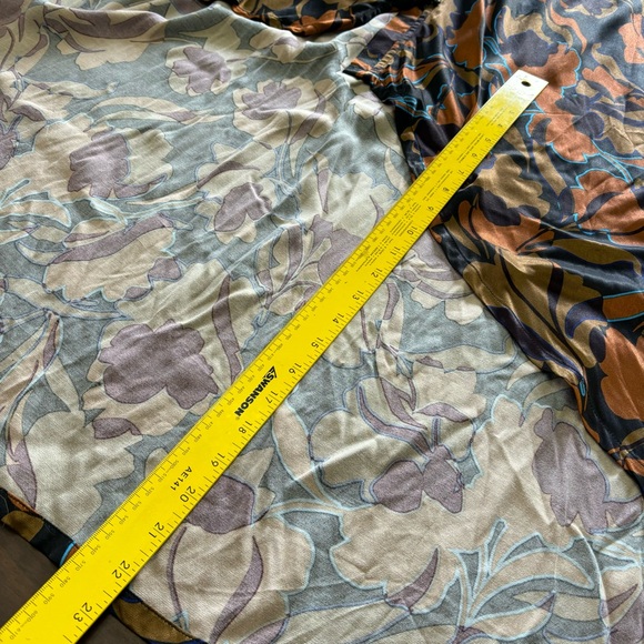 Shyanne hi low button front long sleeve ruffle cuff maxi dress XXL - Picture 8 of 16